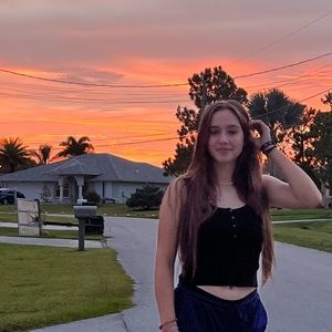 Meet your Posher, Lilly